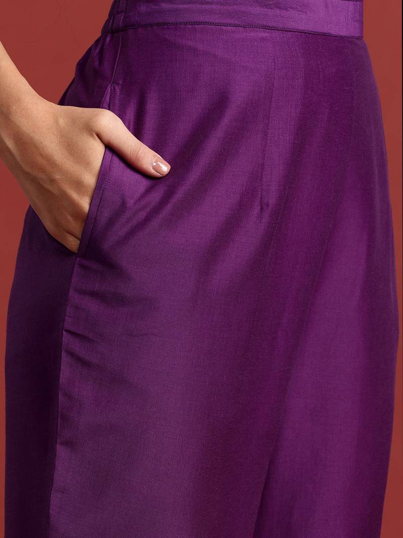 Ethnic motifs yoke design thread work kurta with trousers & dupatta