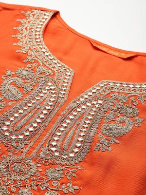 Paisley yoke design zari liva kurta with trousers & dupatta 2