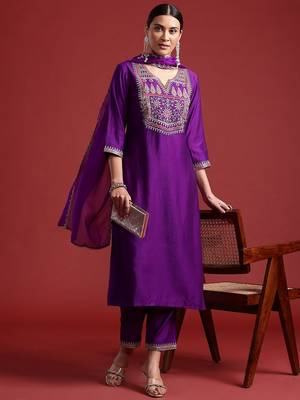 Ethnic motifs yoke design liva kurta with trousers & dupatta 1