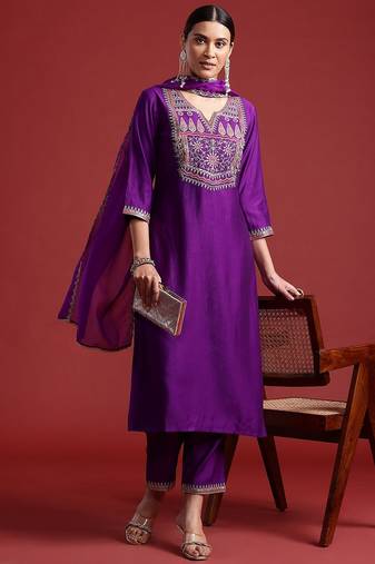 Ethnic motifs yoke design liva kurta with trousers & dupatta