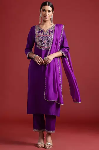 Ethnic motifs yoke design liva kurta with trousers & dupatta