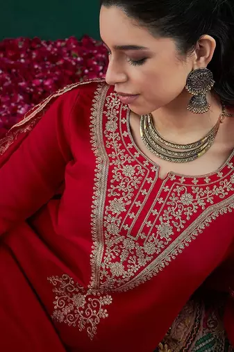 Red ethnic motifs embroidered regular kurta with trousers & dupatta