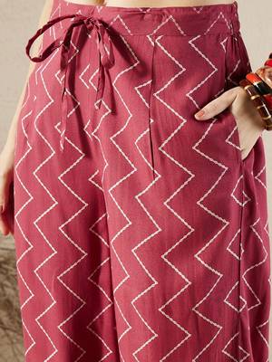 Floral printed v-neck sequinned a-line kurta with salwar 3