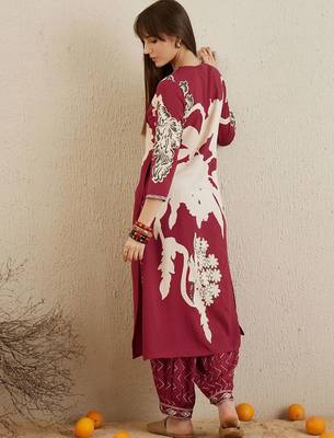 Floral printed v-neck sequinned a-line kurta with salwar 4