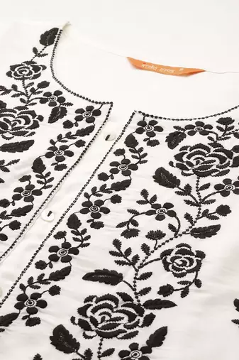 Floral embroidered thread work kurta with trousers & dupatta