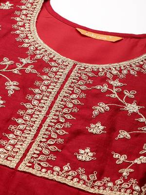 Ethnic motifs embroidered empire kurta with trousers & dupatta 3