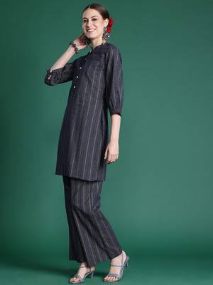 Printed cotton kurta with palazzos 4