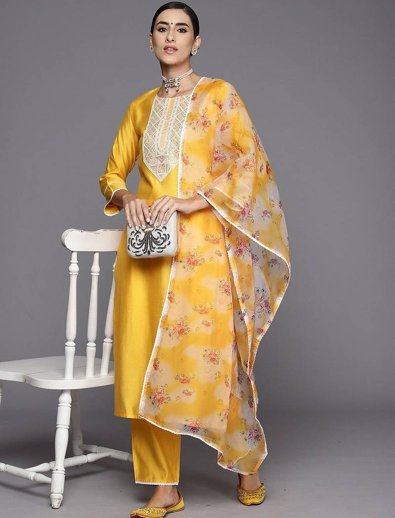 Floral yoke design regular sequinned liva kurta with trousers & dupatta