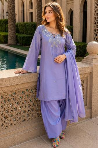 Lavender crape kurti set with beads sequin work
