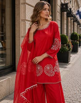 Red crape salwar suit with embroidery work 2