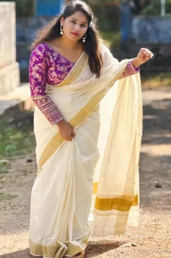 off white pure cotton handloom kasavu saree