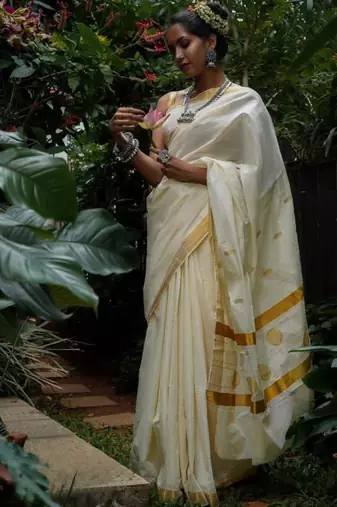 Zari cotton kasavu saree