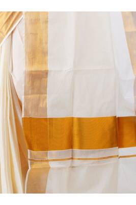 off white cotton kasavu saree with golden border 2