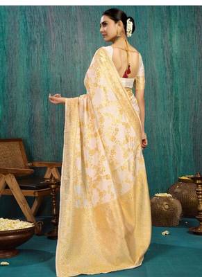 cream floral zari woven tissue kasavu saree 4