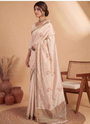 beige floral embroidered linen blend handloom kasavu saree 3