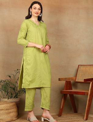 Women green floral embroidered pure cotton chikankari kurta set with palazzo 3