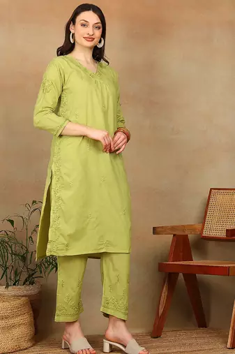 Women green floral embroidered pure cotton chikankari kurta set with palazzo