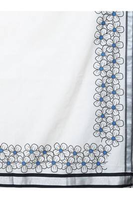 white floral printed woven design traditional kasavu saree 3