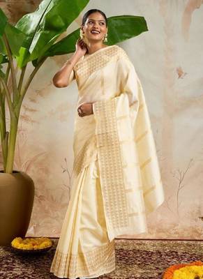 off white woven geometric design zari pure cotton kasavu saree 1