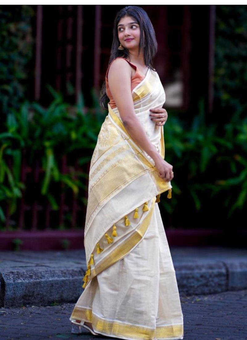 Tissue kasavu saree