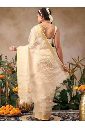 Woven design zari silk blend fusion kasavu saree