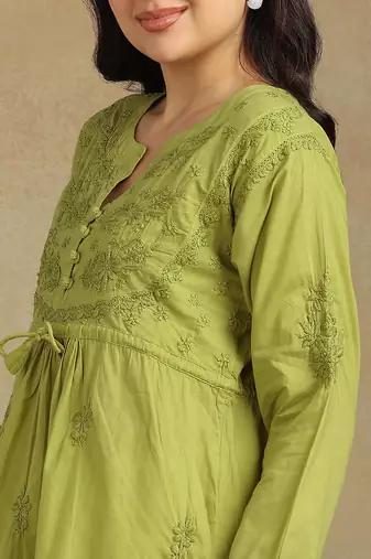 Women white pure cotton floral embroidered  chikankari short kurti with tie-up waist
