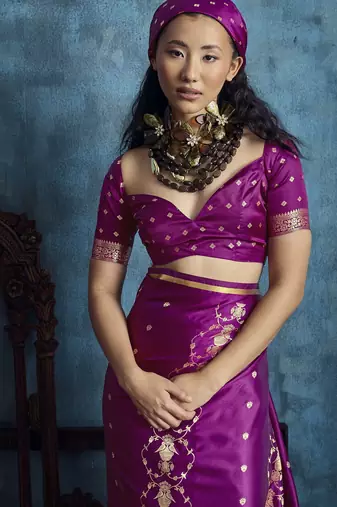 Magenta satin handloom weaving saree
