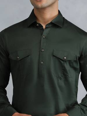 Classic style dark green pathani kurta with cream pants 4