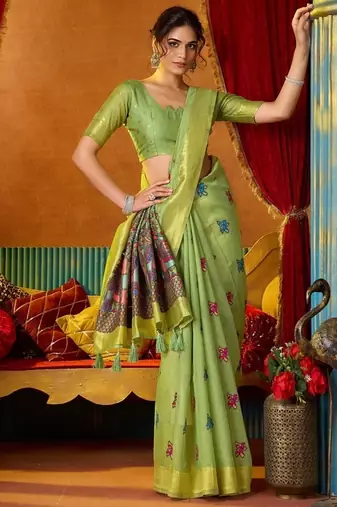 Pista cotton katha work & pum pum casual wear saree