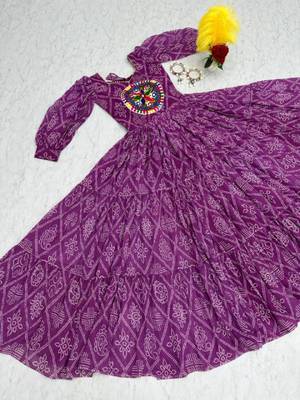 Navratri wear purple bandhni printed gamathi & mirror work long flared gown 4