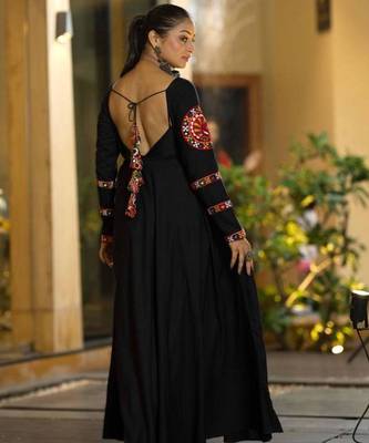 Navratri wear black georgette gamathi & mirror work long flared gown 3