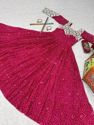 Navratri wear pink faux georgette gamathi & kodi lace work long flared gown 4