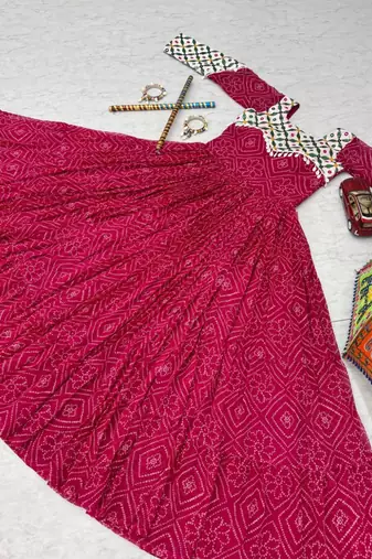Navratri wear pink faux georgette gamathi & kodi lace work long flared gown