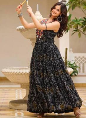 Navratri wear black georgette bandhni print gamthi & mirror -codi lace work gown 3