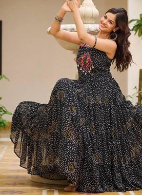 Navratri wear black georgette bandhni print gamthi & mirror -codi lace work gown 4