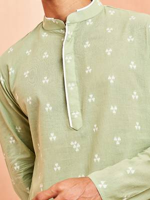 Boys green cotton jacquard kurta pyjama set 2