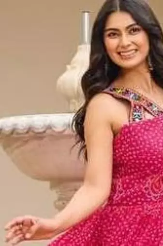 Navratri wear pink georgette bandhni print gamthi & mirror -codi lace work gown full stitched