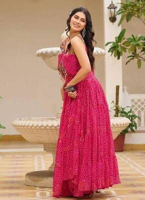 Navratri wear pink georgette bandhni print gamthi & mirror -codi lace work gown 4