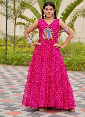 Navratri wear pink georgette bandhni printed thread embroidered mirror work gown 3