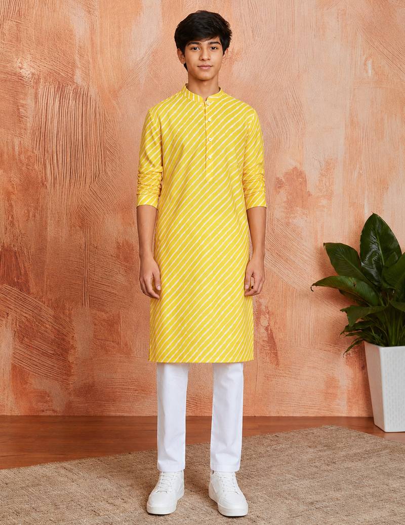 Boys yellow sequin print kurta pyjama set