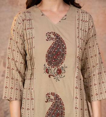 Multicolor cotton straight kurti-pant-dupatta set 5