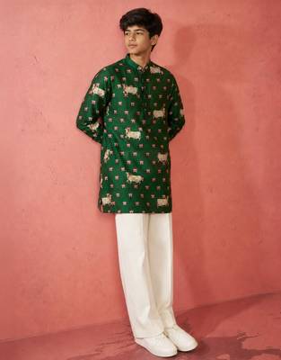Boys green rayon digital print kurta flare pant set 1