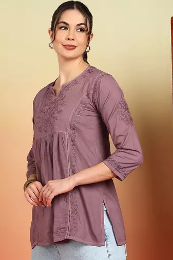 Women mauve floral hand embroidered lucknowi chikankari pure cotton short kurti