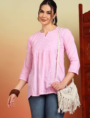 Women pink floral hand embroidered lucknowi chikankari pure cotton short kurta 4