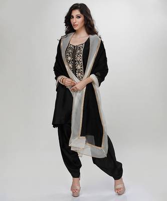 Black embroidered matt blended silk kurta dhoti set 1