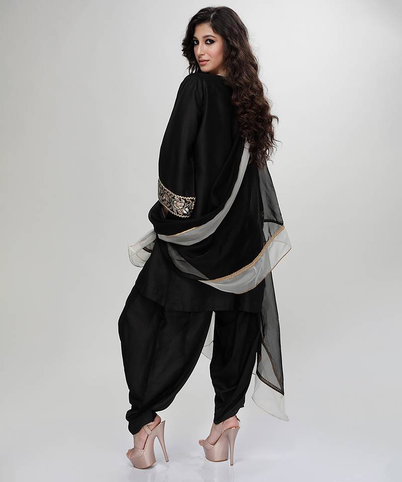 Black embroidered matt blended silk kurta and dhoti salwar