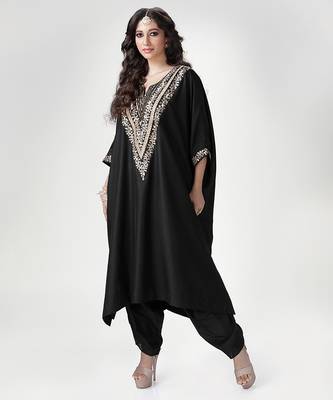 Black embroidered texture silk kaftan set 2