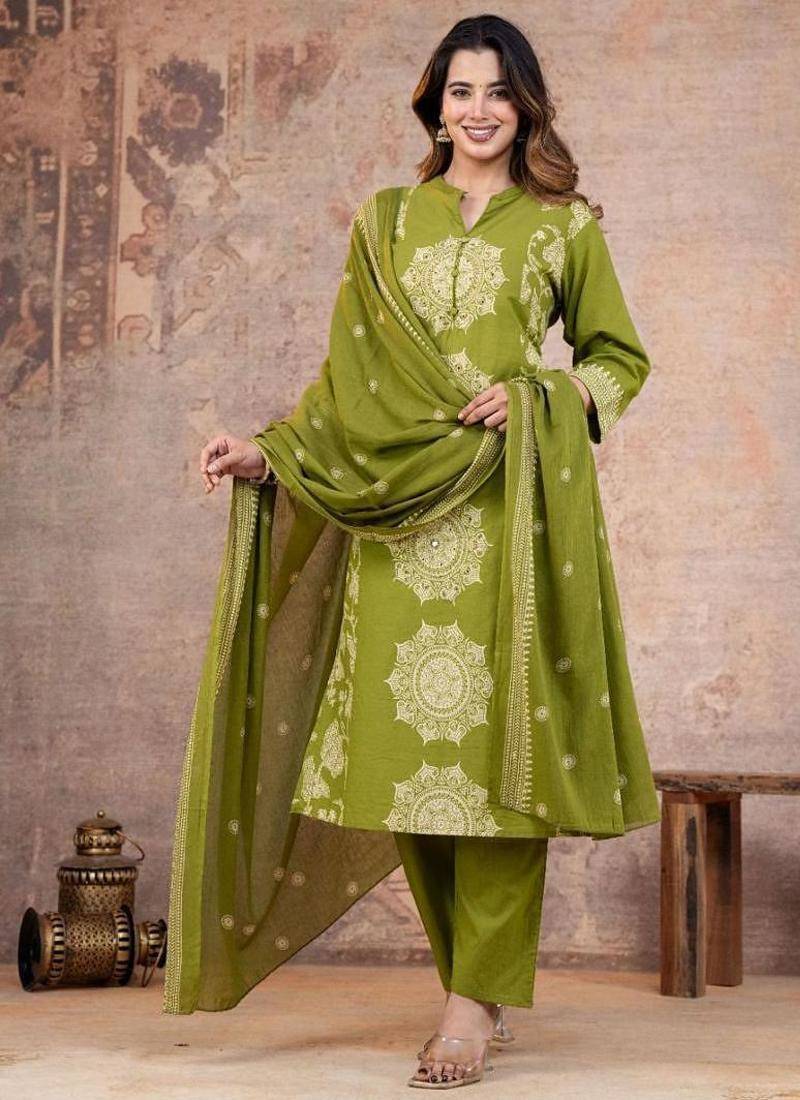 Green cotton cambric printed straight kurti-pant-dupatta set