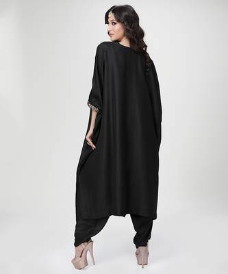 Black embroidered texture silk kaftan set 4