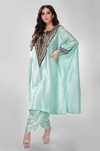 Powder blue embroidered texture silk kaftan set